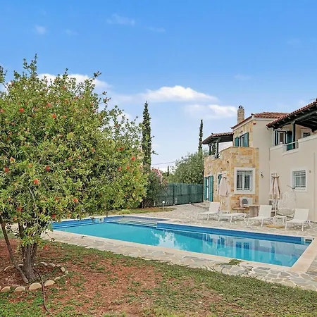 Villa Almira Kranidi