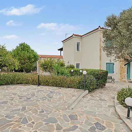Almira Villa Kranidi